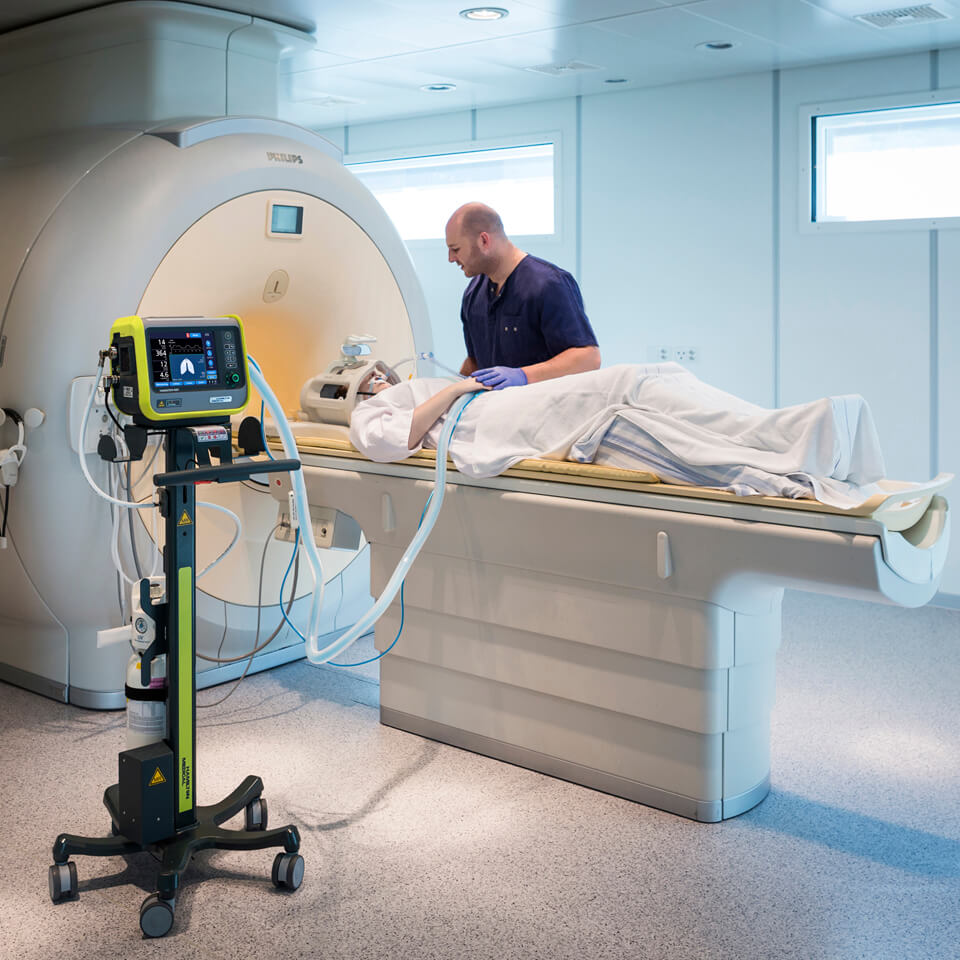MRI ventilator
