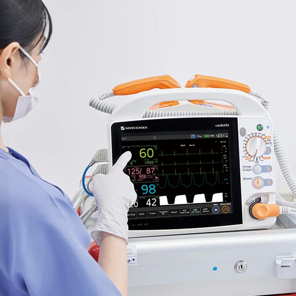 nk_defibrilator_tec-1000_3 (1)